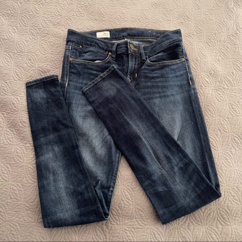 Women’s Dark Wash Size 2 Gap Legging Jeans